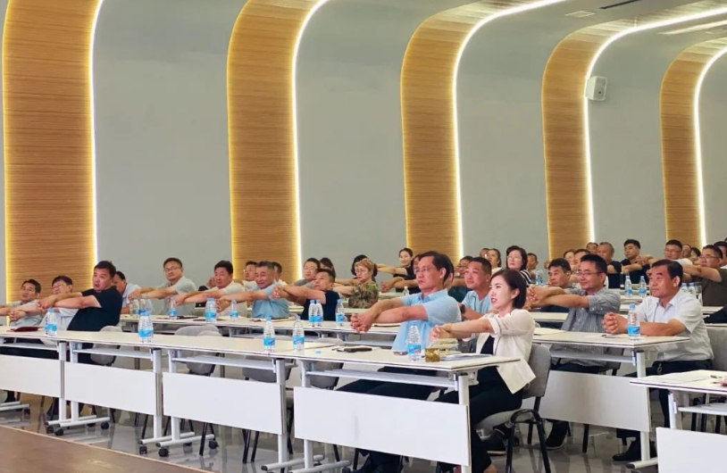 betway88西汉姆联开展中层干部管理及员工执行力提升培训活动