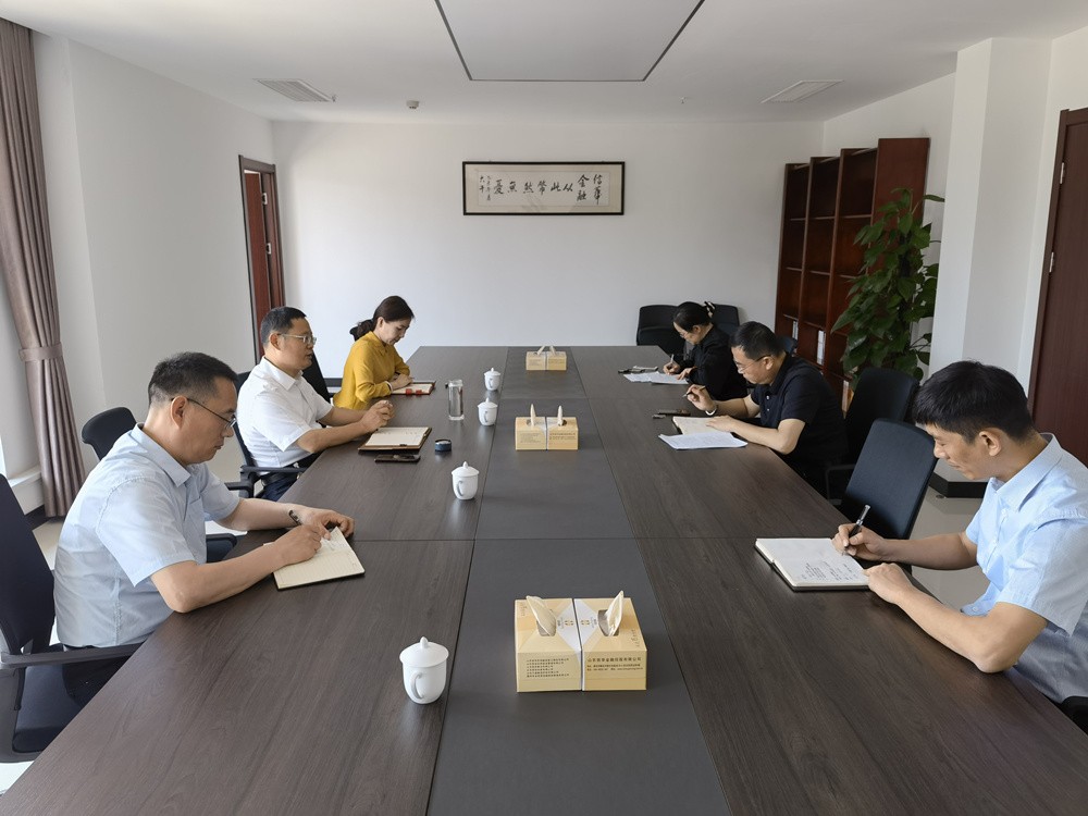 徐俊董事长到betway88西汉姆联金融控股公司开展座谈调研   