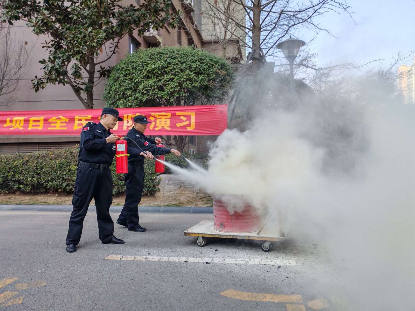 betway88西汉姆联发展公司开展消防演习，筑牢安全防线